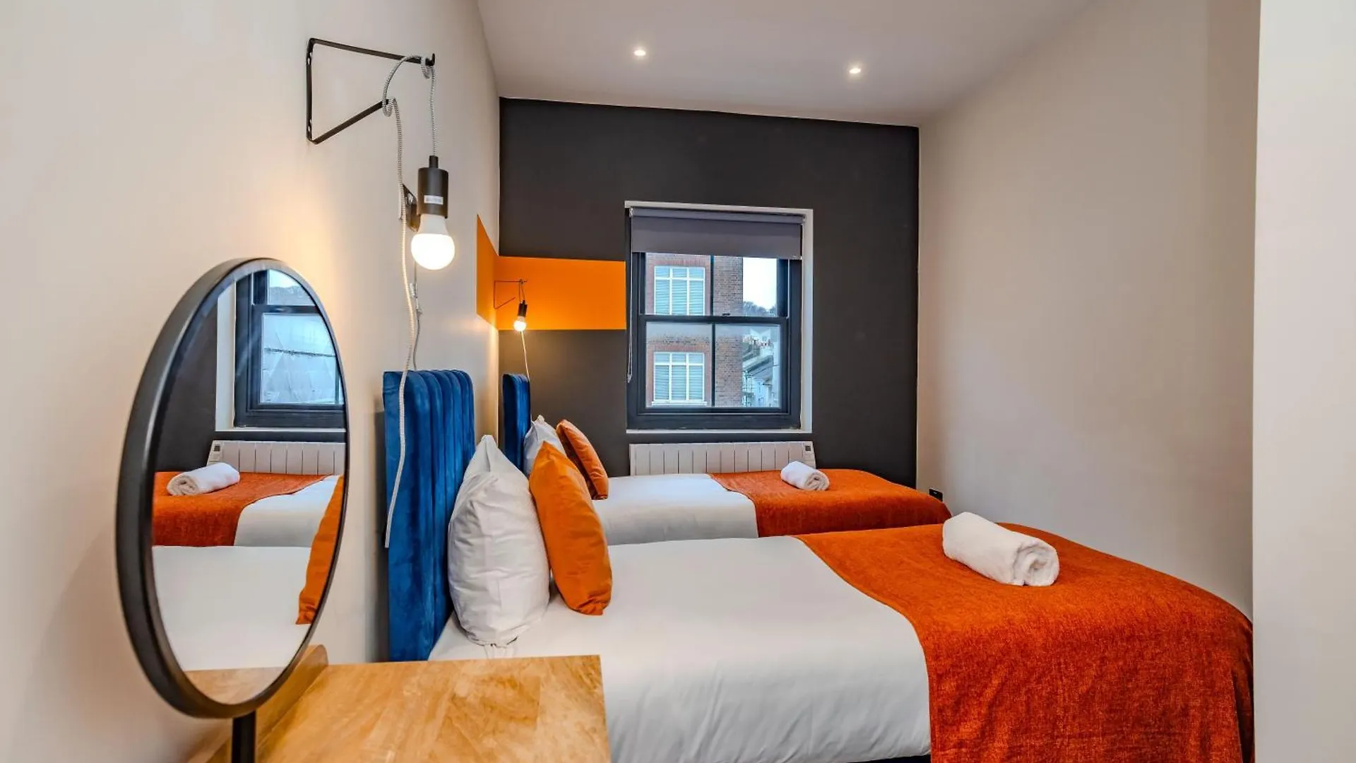 3 Bedroom 2 Bathroom I Super Central Location I Sleep 9 Guests Brighton Lägenhet